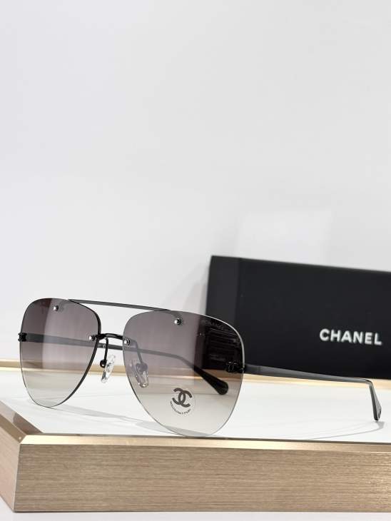 Picture of Chanel Sunglasses _SKUfw77669443fw